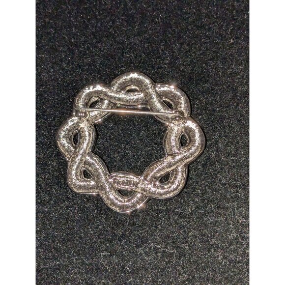 Vintage Monet Silver-Tone Interwoven Circle Brooch Pin - Picture 3 of 5